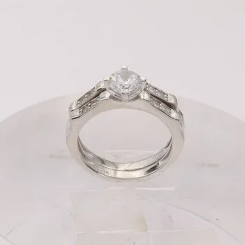 Prsten Stříbrný prsten s kamenem