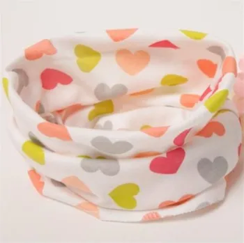 Nákrčník Bavlněný dětský nákrčník pro chlapce a dívky Varianta: 5 srdíčka