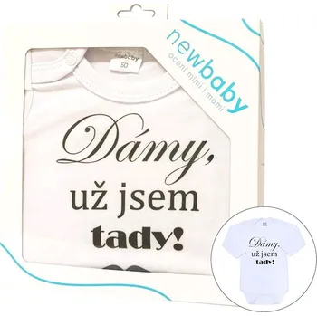 Body s potiskem New Baby Dámy, už jsem tady! - dárkové balení, vel. 56 (0-3m)
