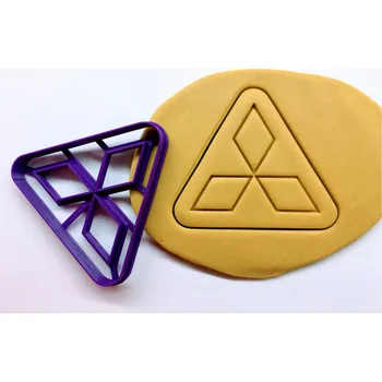 Dortová svíčka MITSUBISHI logo vykrajovátko