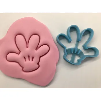 Dortová svíčka Pohádky #03 Mickey ruka vykrajovátko