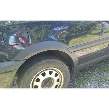 Blatník karosérie Plastové lemy blatníků zadní VW Golf III hatchback 1991-1998 2ks