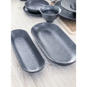 SARA tác/ 2 varianty Velikost: výška cca 4,5 cm, cca 11x36 cm