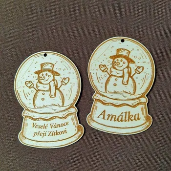 Vánoce Vánoční dekorace Sněhová koule - Sněhulák s vlastním jménem nebo nápisem