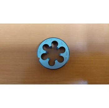 Závitořezný nástroj CZTOOL Závitová kruhová čelist M 20 x 1,5 HSS 30 (223210)