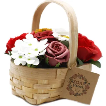 Mýdlo Mýdlové květy červené – dárkový koš jako originální kytice