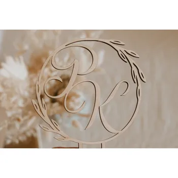 Svatební dekorace Dortový zápich dřevěný - monogramy v kruhu