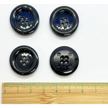 Knoflík Knoflík plastový 4 dírkový 23mm černá