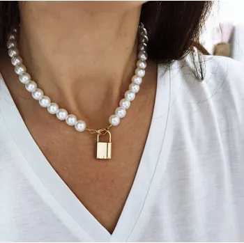 Náhrdelník Flamenco Mystique Náhrdelník s umělými perlami SACRED, délka 43 cm,