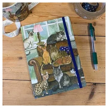 Set školních potřeb Notatnik z gumką A5 LCN29 Dom pełen kotów