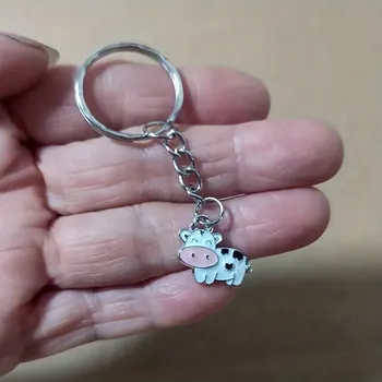 Přívěsek na klíče kráva