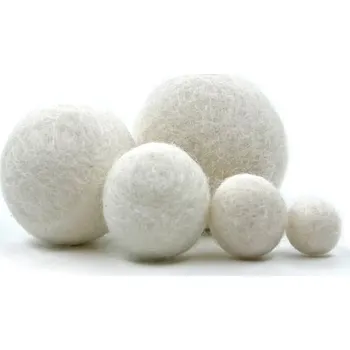 MMboutique Plstěná kulička vel.S 001-White