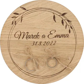 Dárková krabička Dřevěná podložka na snubní prsteny dub - jemný věnec