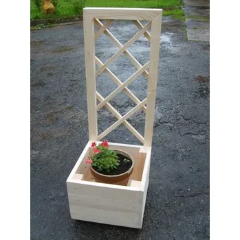 Truhlík Dřevěný truhlík s mříží