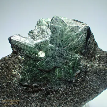 Přírodní kámen Alexandrit z Brazílie 53x45mm