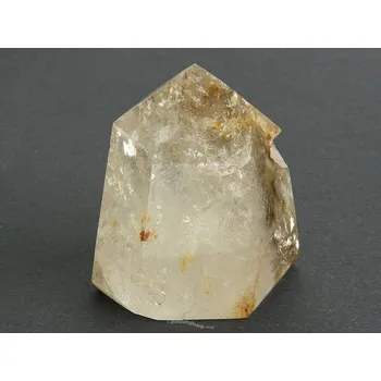 Sběratelství Křišťál inkluzemi broušená špice 116g