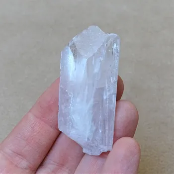 Přírodní kámen Danburit přírodní dvojkrystal 23,3g, La Aurora, Mexiko Přírodní minerály, krystaly