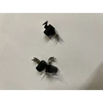 Příslušenství k šicímu stroji navlékač nitě do jehly Zetina 610502006