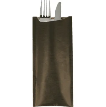 Jednorázové nádobí Gastro obaly Kapsička na příbory černá s ubrouskem (min. počet 250ks)