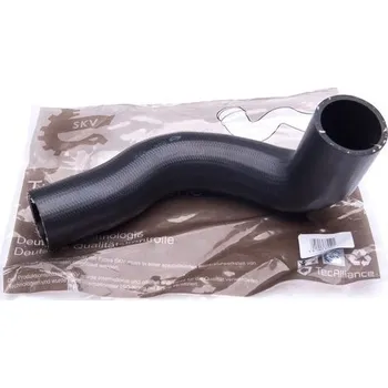 Chladič motoru hadice TURBO INTERCOOLER VOLVO S60 S80 V70 2.0 2.3 2.4 2.5 V70 XC 2.3 2.4 2.5 31261372 SKV Germany