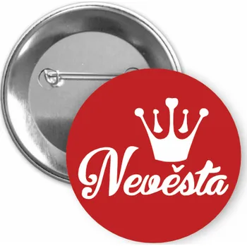 ON-DESIGN Placka s motivem Nevěsta 32 mm Barva: červená, Barva potisku: bílá, Typ buttonu: špendlík