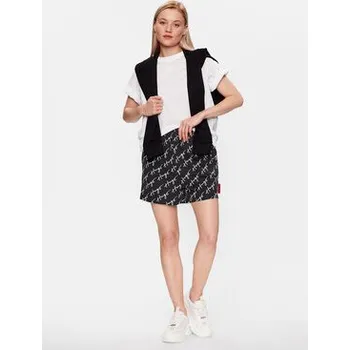 Pánské kraťasy Hugo Šortky z materiálu Nasinde 50486339 Černá Regular Fit S