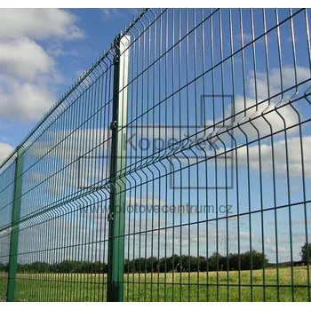 Plot Svařovaný plotový panel BRAVO 3D poplastovaný 1030 mm s vodorovným prolisem | zelená RAL 6005 | oko 50 × 200 mm | drát 5,0 mm