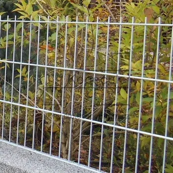 Plot Svařovaný plotový panel BRAVO 2D SUPER pozinkovaný 630 mm | oko 50 × 200 mm | drát 2 × 8,0 mm / 6,0 mm