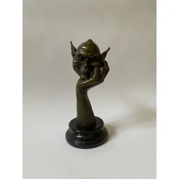 GOBLIN - BRONZOVÁ SOCHA NA MRAMORU
