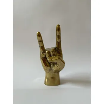 KOVOVÁ RUKA ZLATÁ - SYMBOL