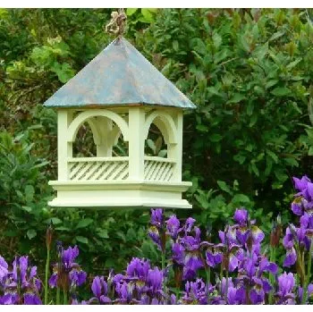 Krmítko pro ptáka Ptačí krmítko s měděnou střechou