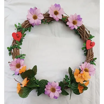 Věnec Proutěný věnec s květinami a beruškami 6