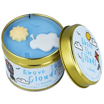 Svíčka Bomb Cosmetics Vonná svíčka Above the clouds (Nad mraky) 35 hod