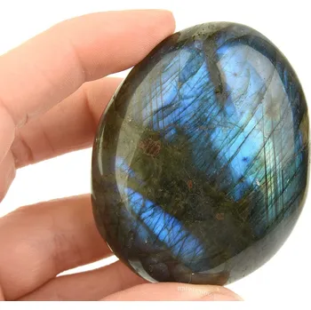 Přírodní kámen Labradoritový kámen Madagaskar 128g
