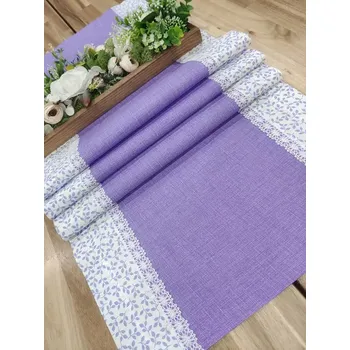 ubrus Běhoun - fialová lemovaná drobnými fialovými lístečky na bílé