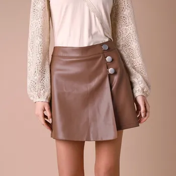 Dámská sukně Sukňové šortky v koženém vzhledu se zavinovacím efektem kaštanová 46