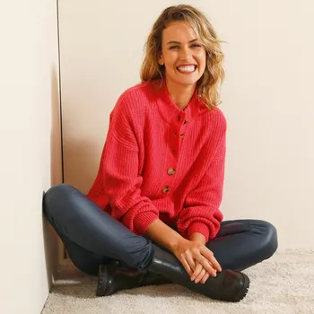 Dámský svetr Svetr se stojáčkem na knoflíky, z úpletu s hladkým vzorem fuchsie 38/40