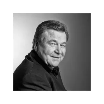 Jiří Just: Klauni a vlastenci