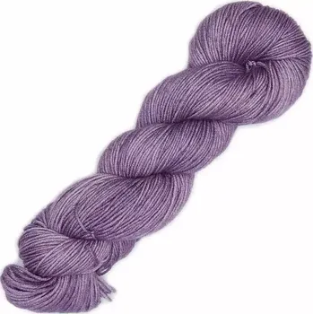 Příze Symfonie Yarns Viva SS1022 Světle fialová (Ručně barvená příze Viva 1022 Purple sea glass)