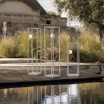 Lampička Karman Abachina LED stojací lampa 1 zdroj 103 bílá - délka přívodního kabelu 400 cm 1 x 2,6 W LED - Doprava zdarma