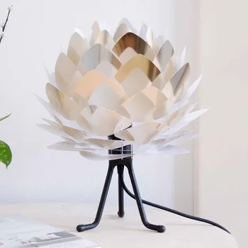 Lampička UMAGE Silvia Mini stolní lampa ocel/černá - kabel 200 cm ocelově šedý, černý 1 x 15 W LED - Doprava zdarma