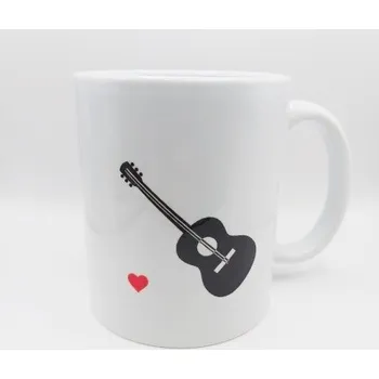 Bílý hrnek v krabičce - klasická kytara