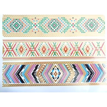 Odstranitelné tetování Metalické dočasné tetování č.02