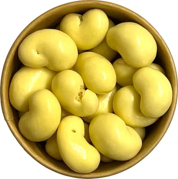Nutworld.cz Kešu v bílé čokoládě Množství: 1 Kg