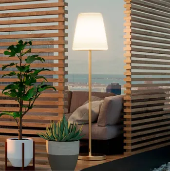 Venkovní osvětlení Newgarden Lola Slim 180 LED stojací lampa mosazná - Délka kabelu 4 m mosaz, bílá LED 7 W celkem - Doprava zdarma