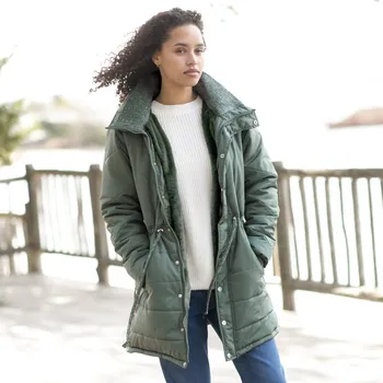 Dlouhá nepromokavá prošívaná bunda s kapucí šedozelená 38