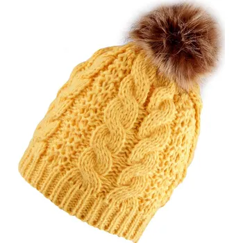 Čepice Dámská / dívčí zimní čepice s bambulí