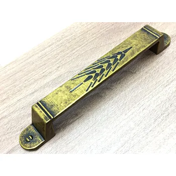 Nábytkové kování Nábytková úchytka Adena zlatá antik VPP