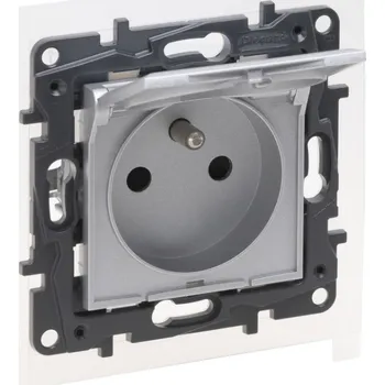 Elektrická zásuvka Zásuvka IP44 Niloé Step hliník Legrand 863336
