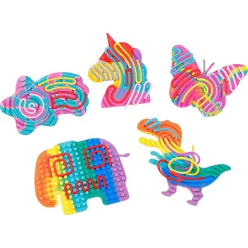 Hrací kostka Antistresující deska s tyčinkami pro rozvoj motoriky Motiv: Tyranosaurus